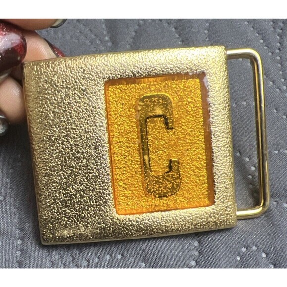 VINTAGE LEE N.Y. MADE IN USA BELT BUCKLE LETTER "C" Goldtone Retro Western Gift - Picture 2 of 9